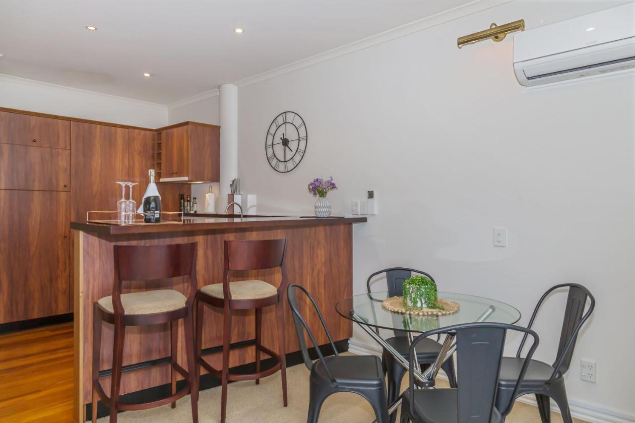 Princes Wharf - Charming 1Br Apartment โอ๊คแลนด์ ภายนอก รูปภาพ